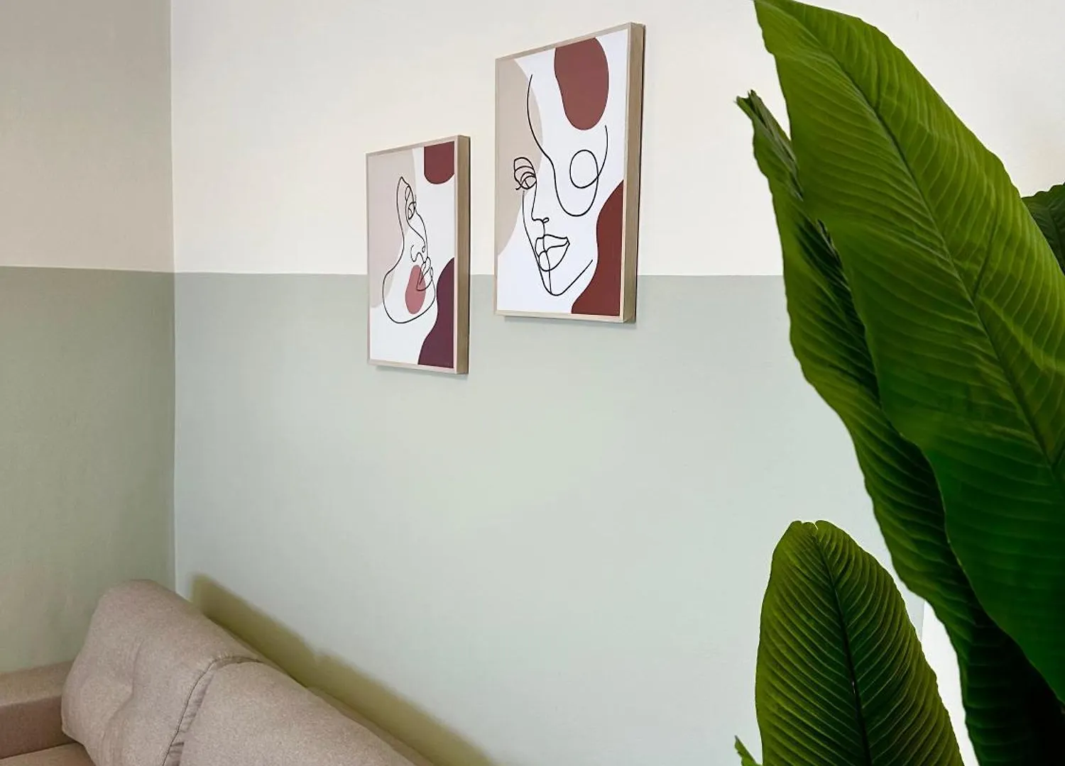 Stylish Apartment Near The Beach- Modern & Comfort Durres 0*,  Albania