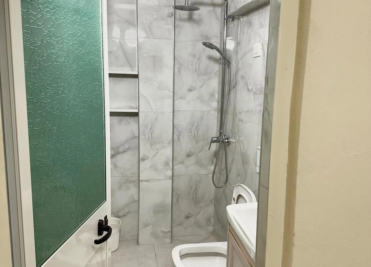 Stylish Apartment Near The Beach- Modern & Comfort Durres