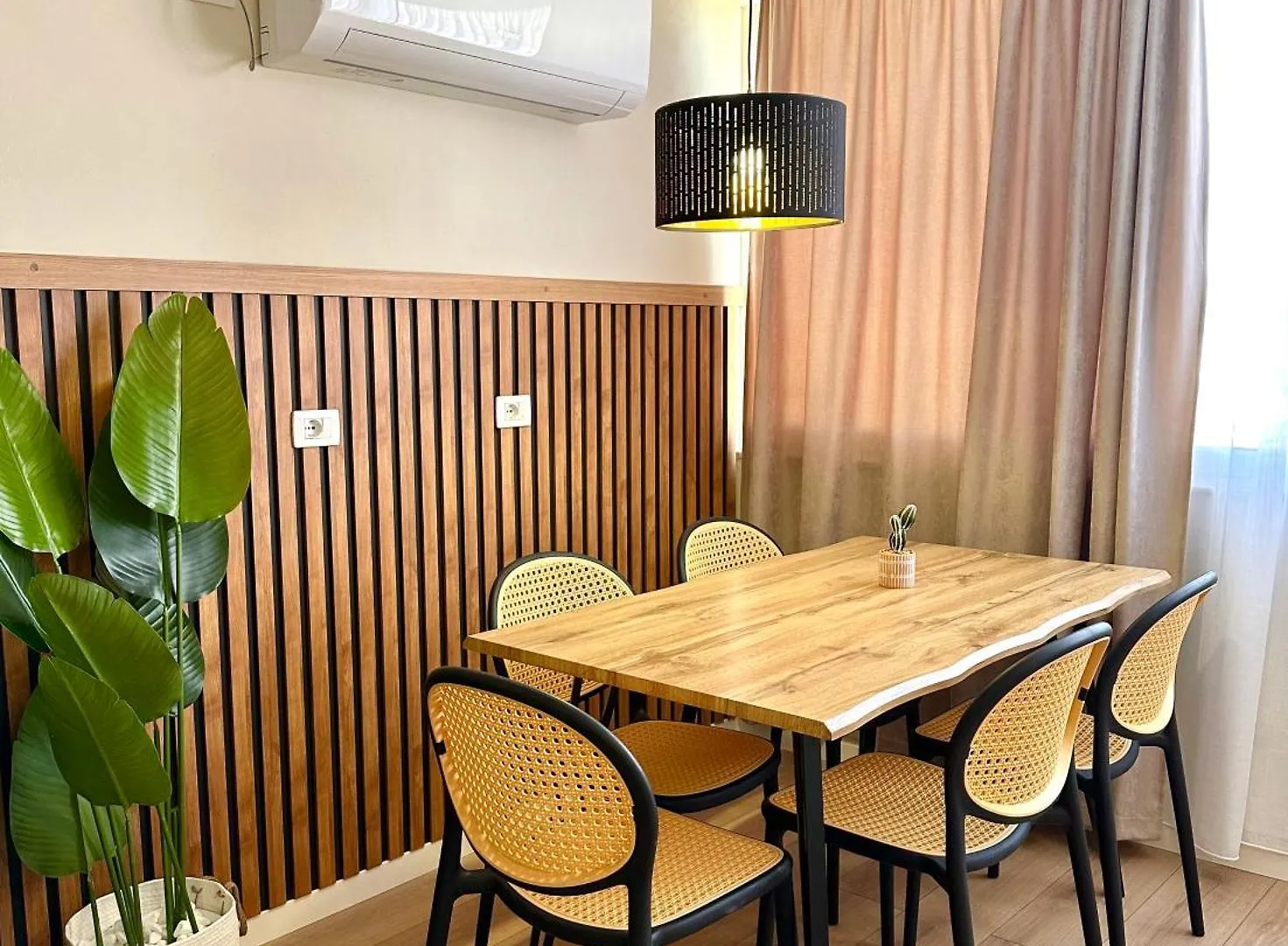 Stylish Apartment Near The Beach- Modern & Comfort Durres